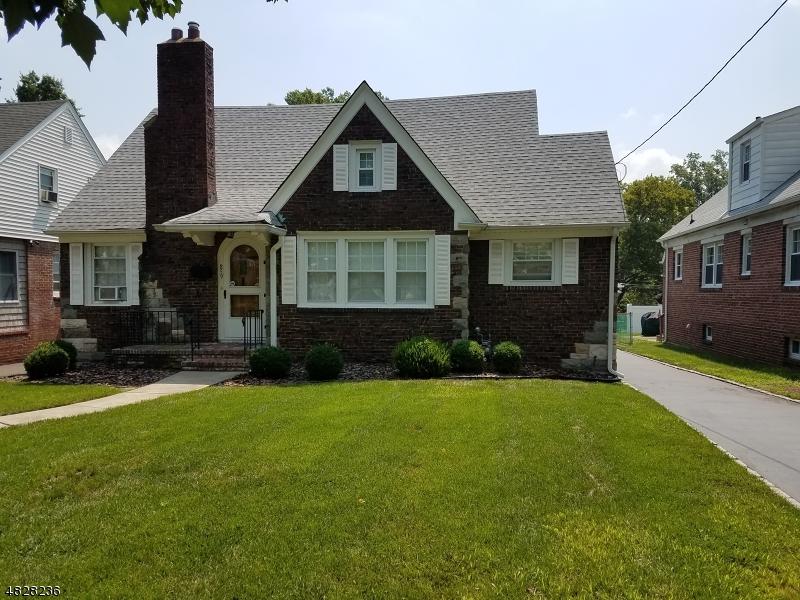 859 Townley Ave - Photo 1