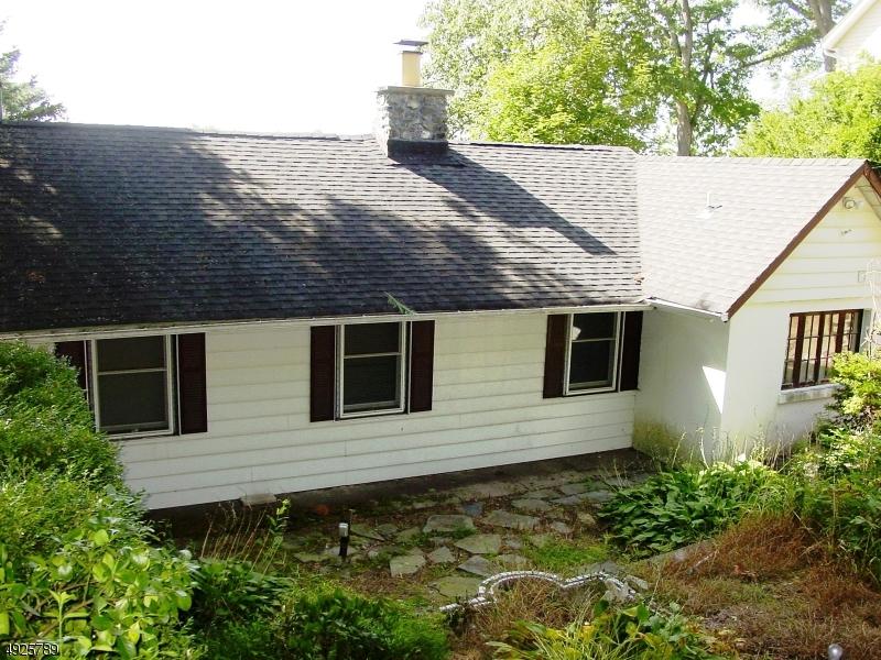 177 Lakeview Ave - Photo 1