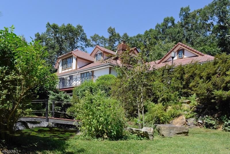 115 Phillip Dr - Photo 1