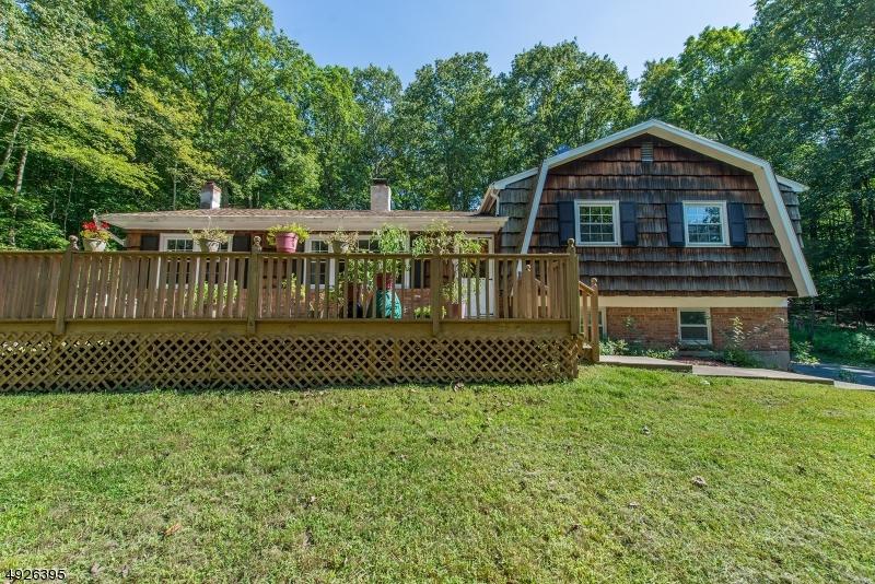 15 Ross Rd - Photo 1