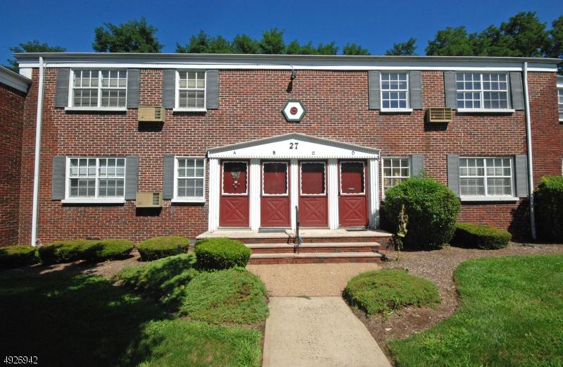 27 W Roselle Ave - Photo 1