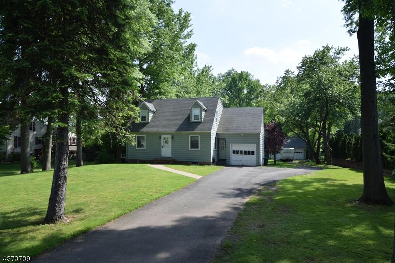 1540 Rahway Ave - Photo 1