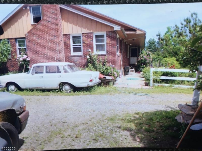 226 Locktown Rd - Photo 1