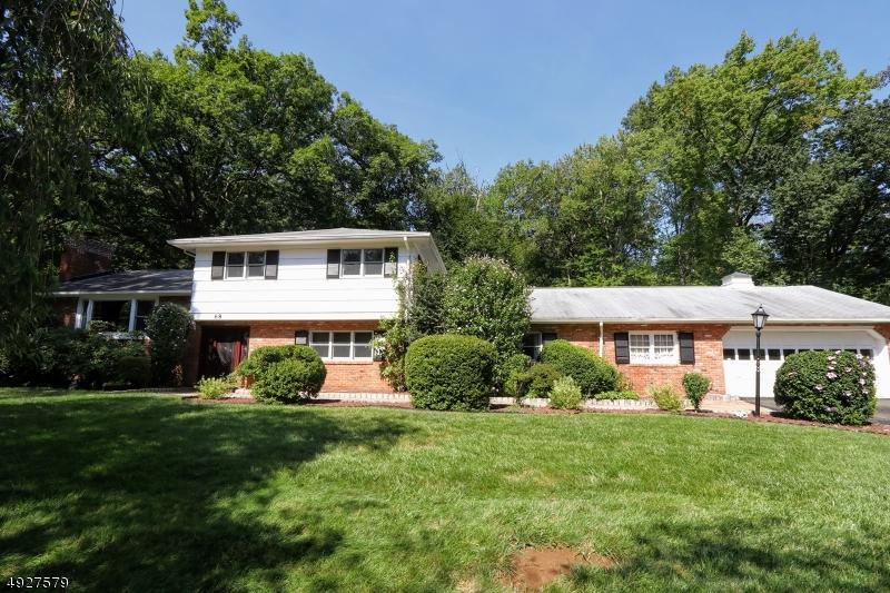 68 Clearmont Ave - Photo 1