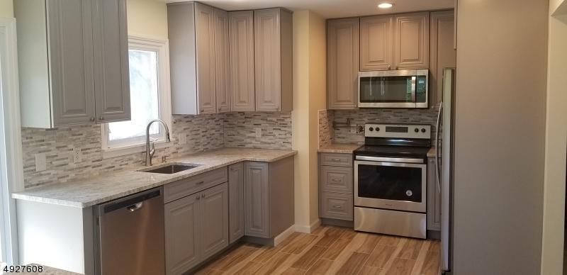 20 Leo Ave - Photo 1