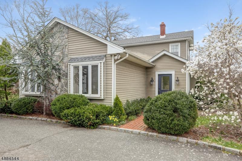 184 Parsippany Rd - Photo 1