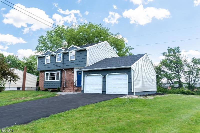 141 Summit Ct - Photo 1
