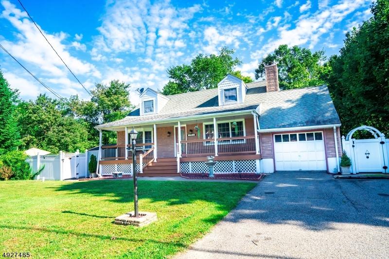 25 Beech St - Photo 1