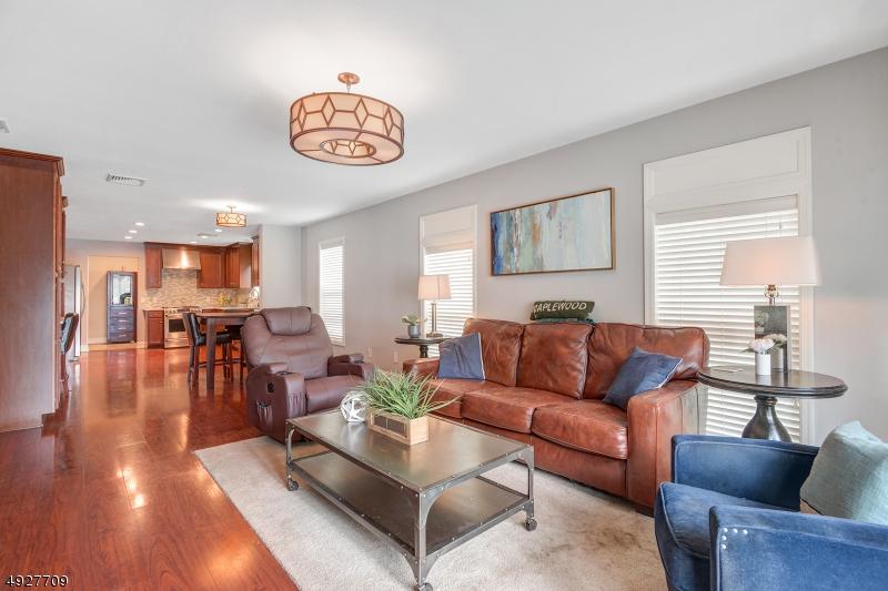 19 Boyden Ave - Photo 1
