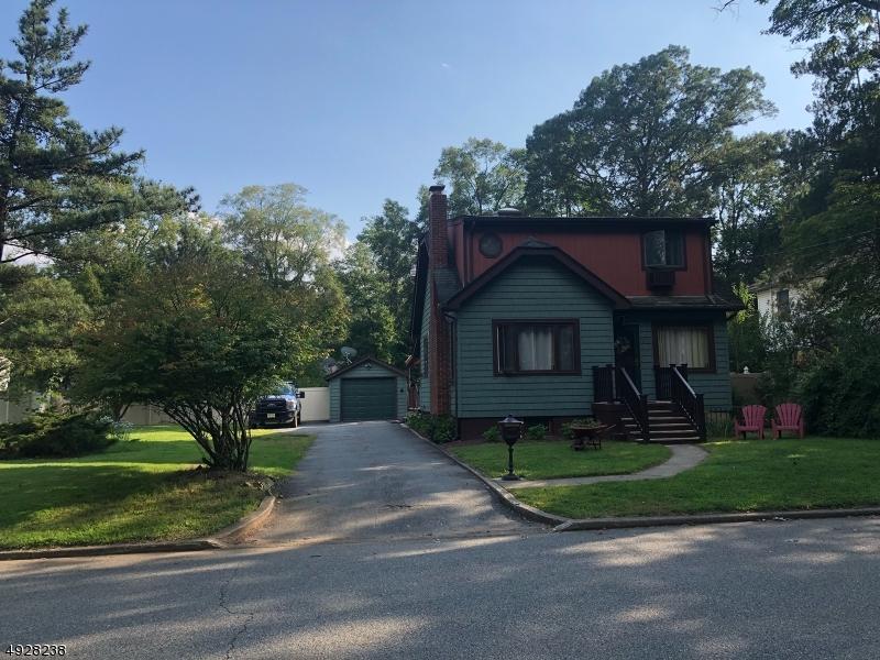 39 Madison St - Photo 1