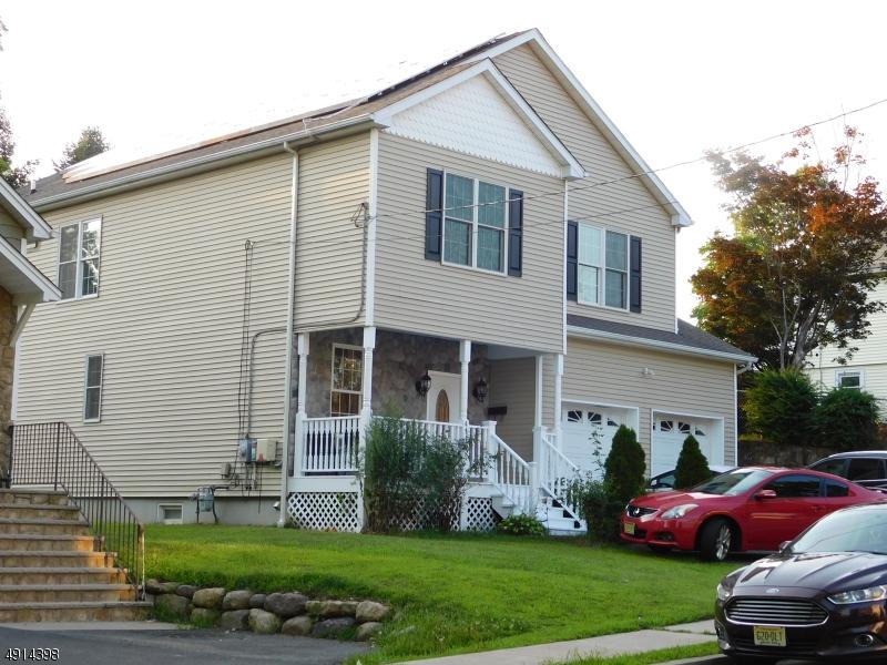 411 Washington St - Photo 1