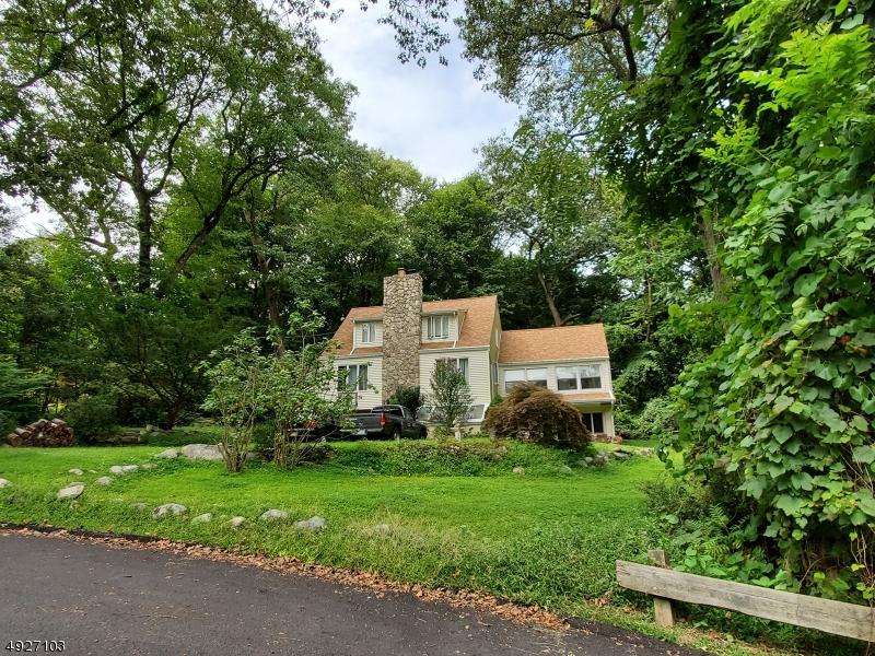 15 Sheep Hill Rd - Photo 1