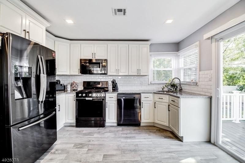 42 Jonquil Cir - Photo 1