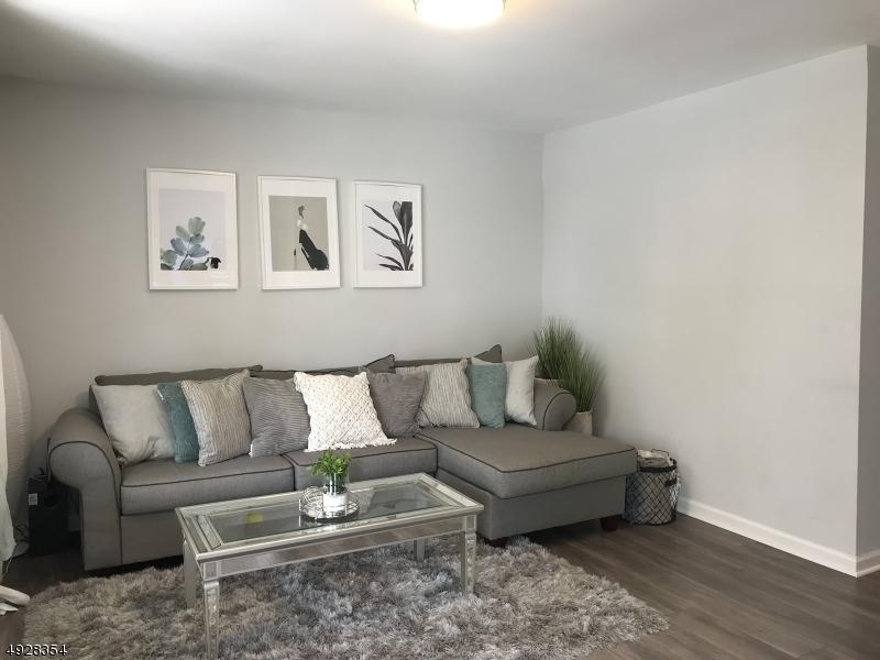 39 Linden Ave - Photo 1