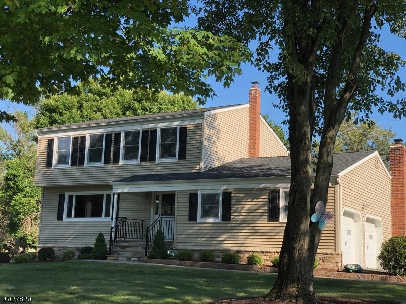 13 Phoenix Dr - Photo 1