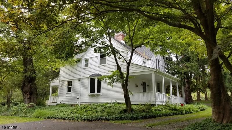 21 Ballantine Rd - Photo 1