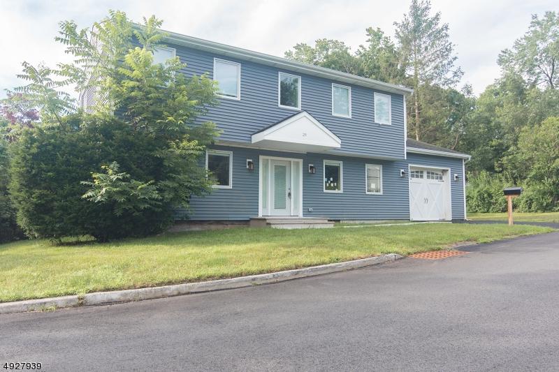 29 Glen Dr - Photo 1