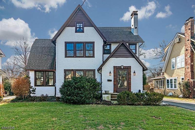 920 Boulevard - Photo 1