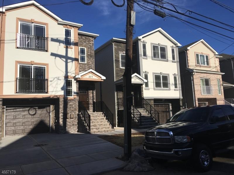327 Pine St - Photo 1