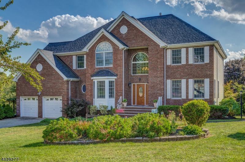 11 Hillside Dr - Photo 1