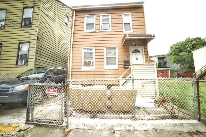 248 Spring St - Photo 1