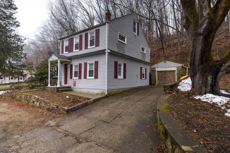 95 Millbrook Ave - Photo 1
