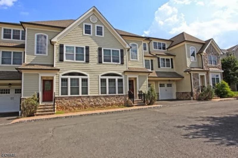 225 Sherman Ave - Photo 1