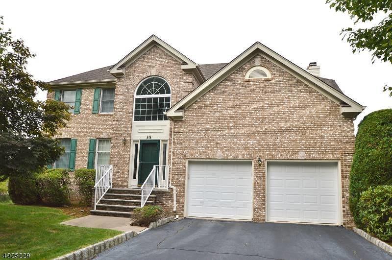 35 Beechwood Ln - Photo 1