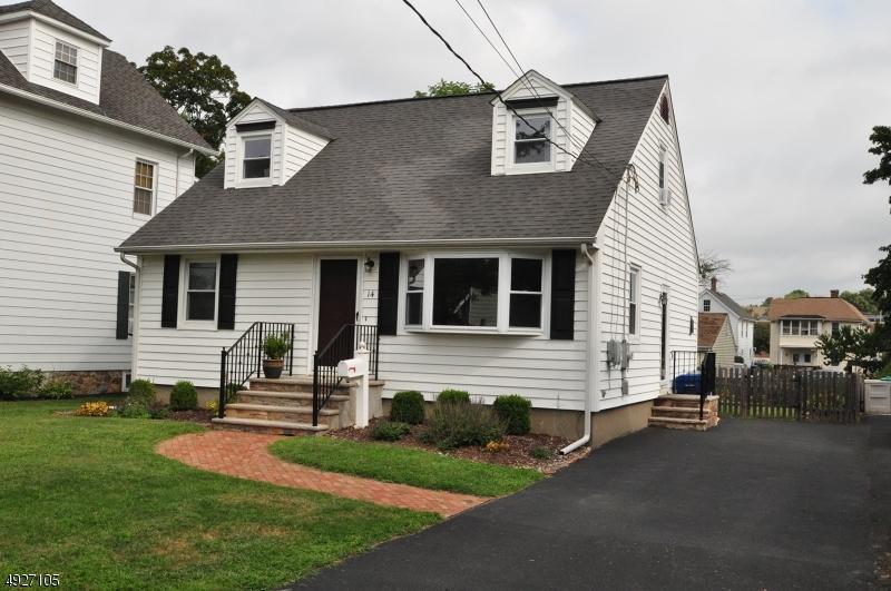 14 Gregory Ave - Photo 1