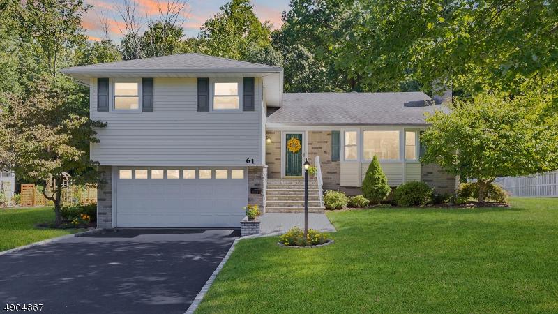 61 Sherwood Dr - Photo 1