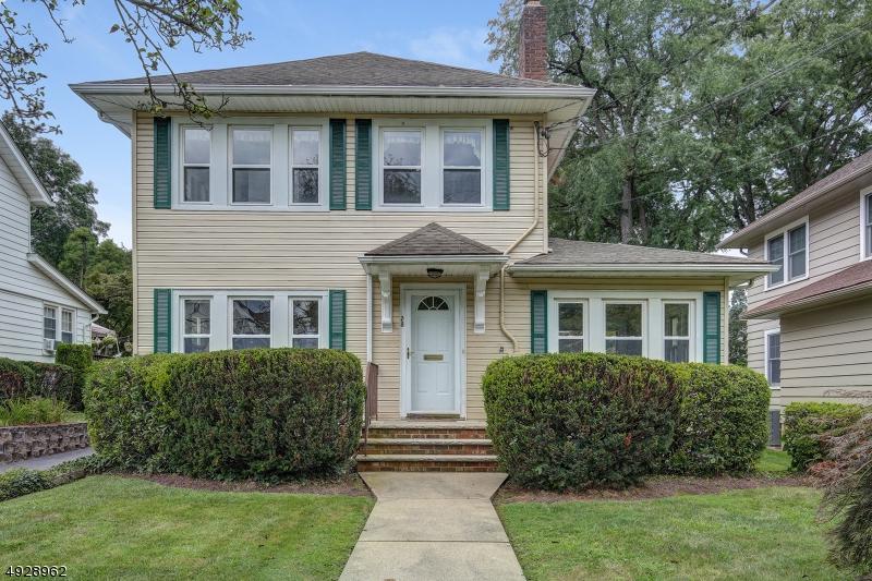 28 Farrington St - Photo 1