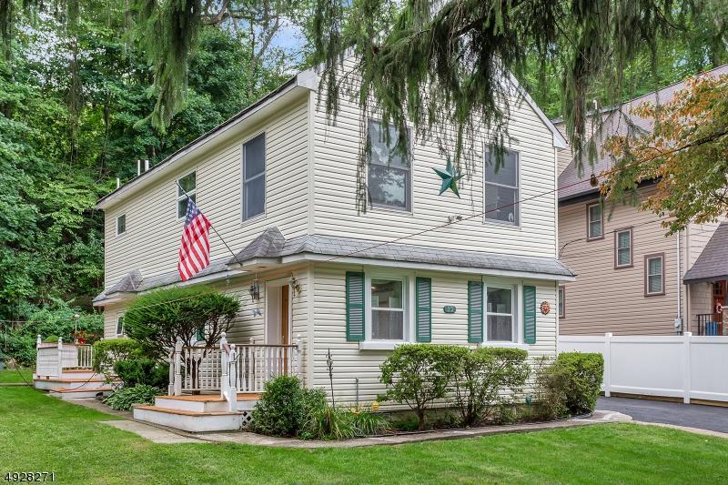 17 Tourne Rd - Photo 1