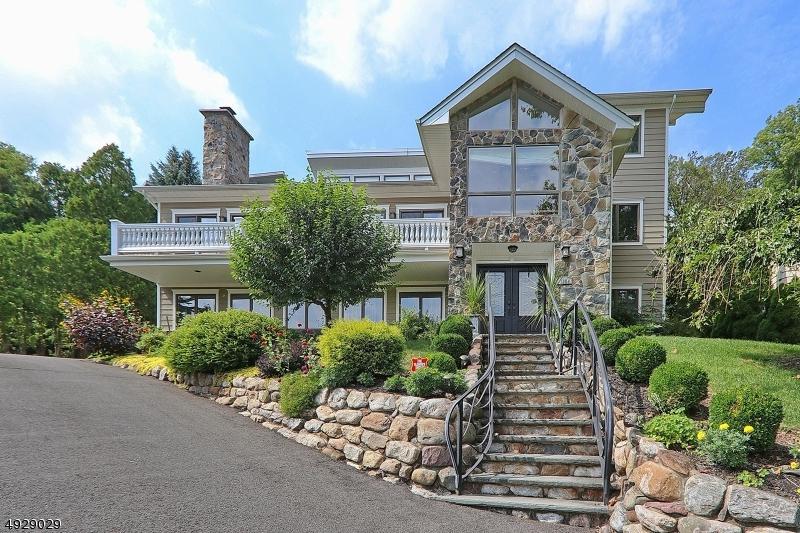 1004 Sunny Slope Dr - Photo 1