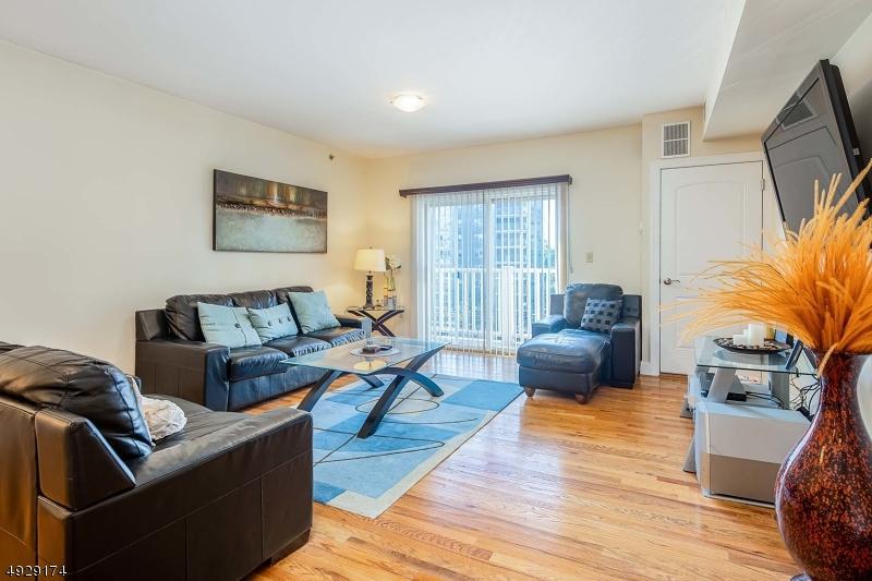 902 N 5Th St - Photo 1