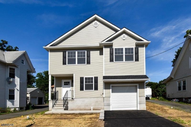 50 Davis Ave - Photo 1