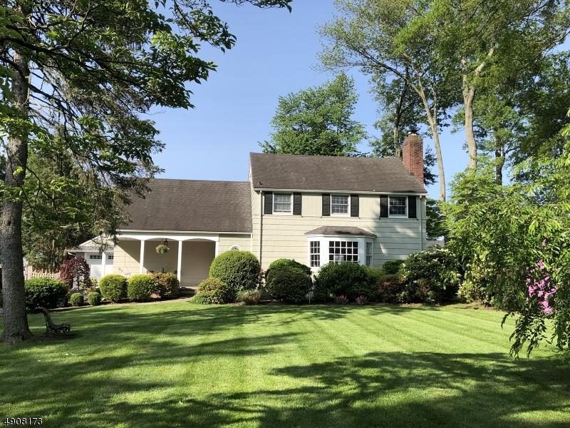 129 Woodland Ave - Photo 1