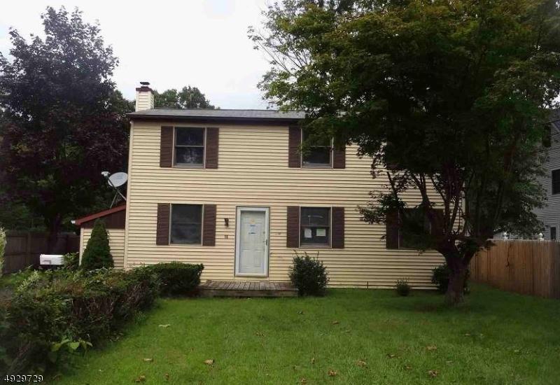16 Holmdel Rd - Photo 1