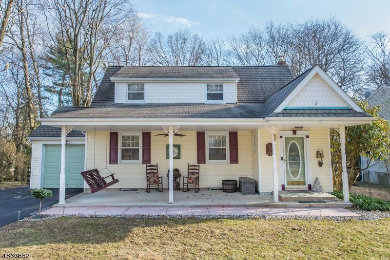 6 Maple Way - Photo 1