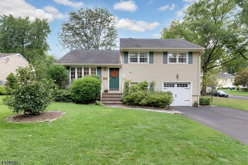 223 Westfield Rd - Photo 1