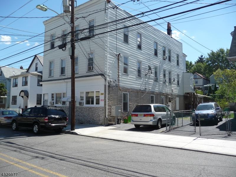 367 Highland Ave - Photo 1