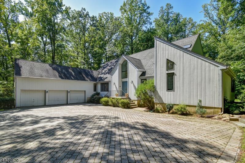 16 Jonathan Smith Rd - Photo 1