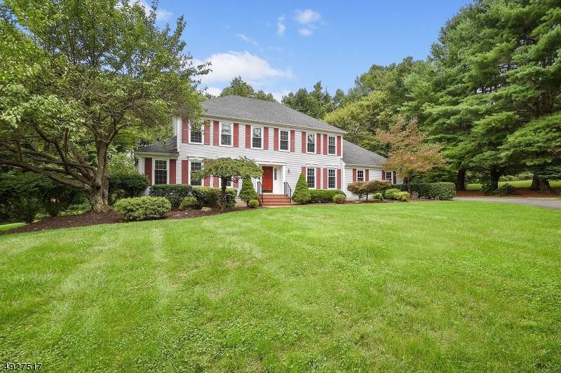 30 Cromwell Dr - Photo 1