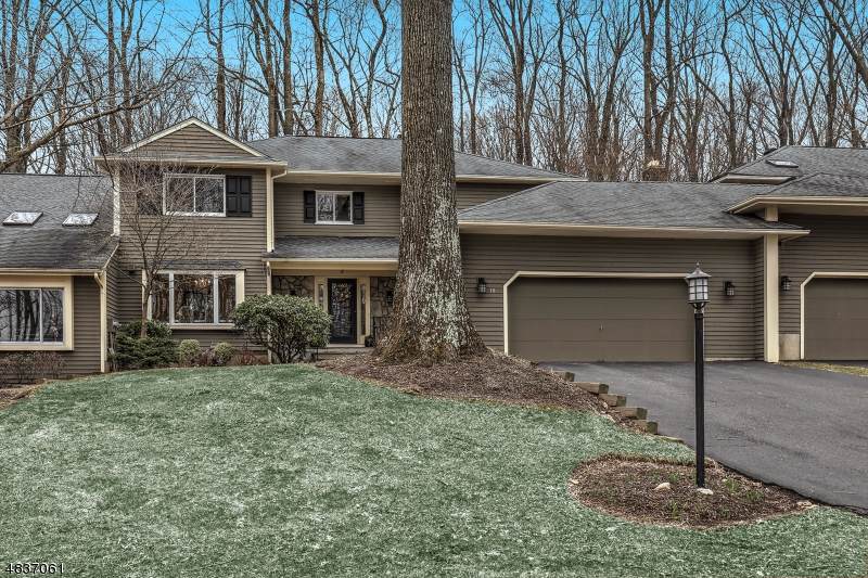18 Hunters Cir - Photo 1