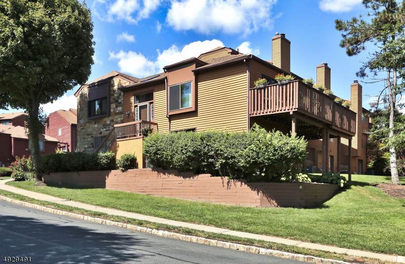 1 Brotherton Ave - Photo 1