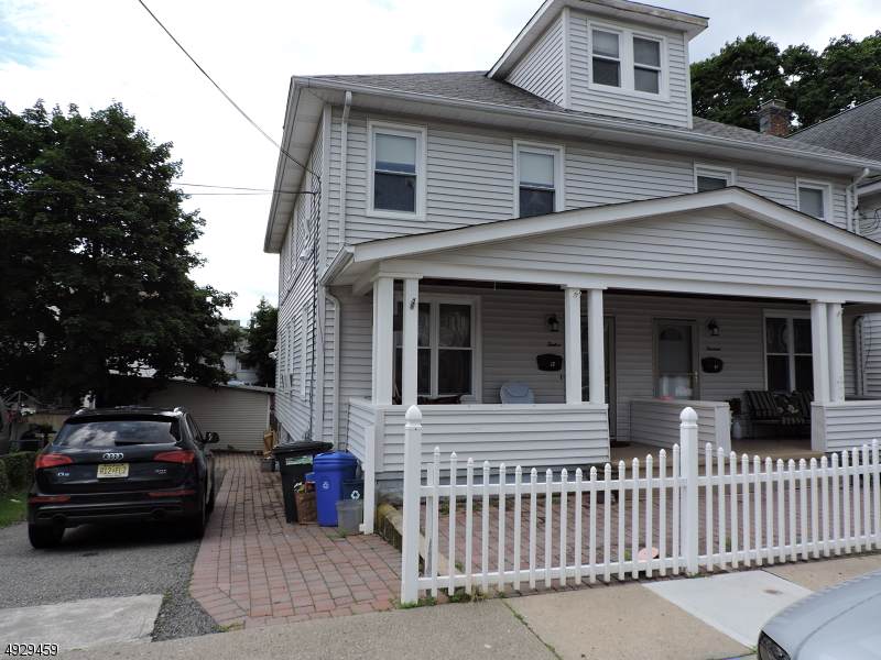 12 Bellevue Ter - Photo 1