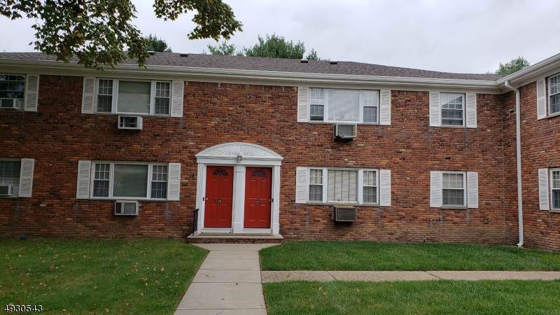 1243 Valley Rd - Photo 1