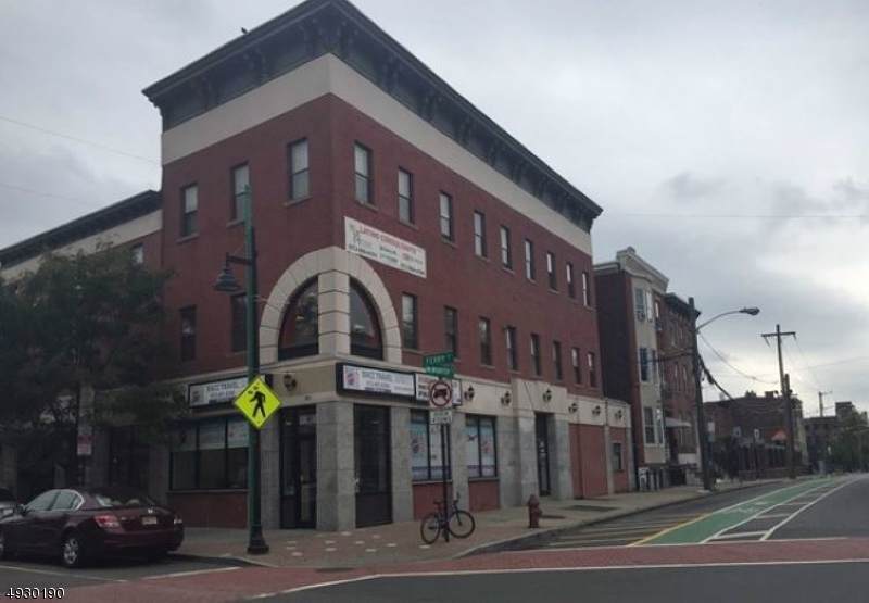 39 Ferry St - Photo 1