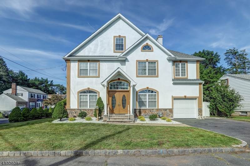 69 Kew Dr - Photo 1