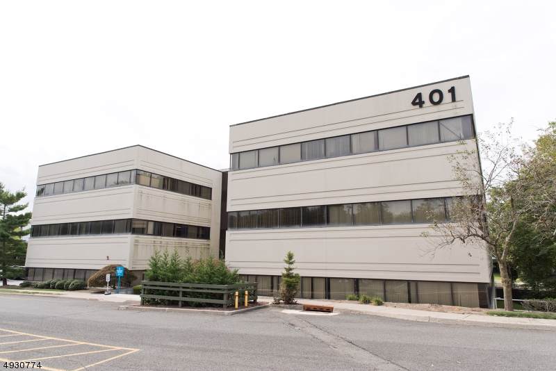 401 Hamburg Tpke - Photo 1