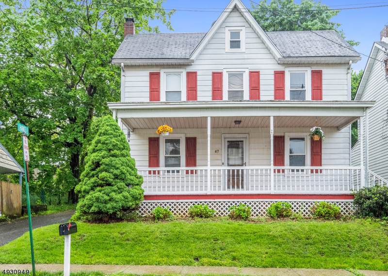 47 Brunswick Ave - Photo 1
